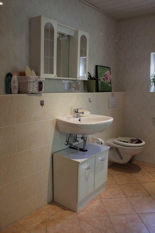 Ferienwohnung Im Gruenen Diesbar-Seusslitz ภายนอก รูปภาพ