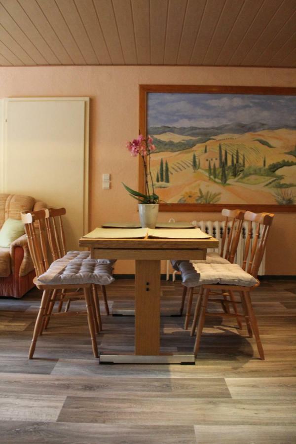 Ferienwohnung Im Gruenen Diesbar-Seusslitz ภายนอก รูปภาพ